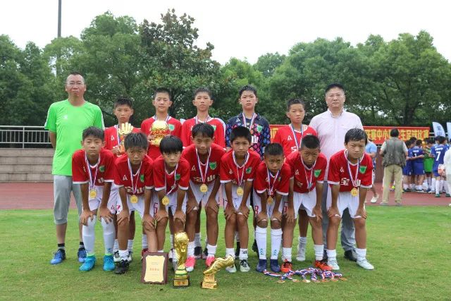 丁俊晖遭沃顿逆转 无缘深圳公开赛32强